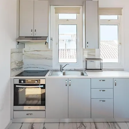 Modern Loft In With Wifi Apartament Larnaca